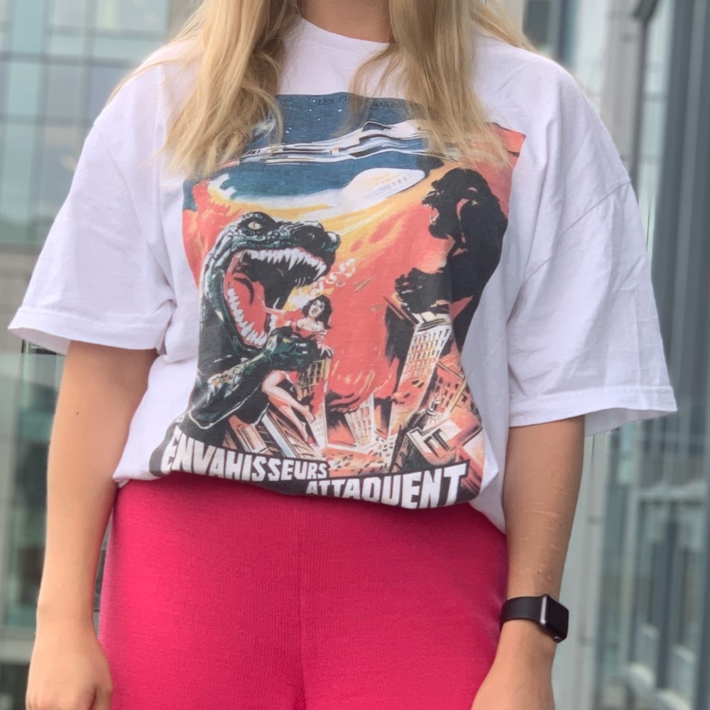 Brandy melville godzilla graphic t